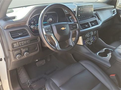 Used 2022 Chevrolet Tahoe LT w/ Luxury Package image 23