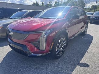 Used 2025 Cadillac Optiq Sport 1 w/ LPO, Floor Liner Package AWD/4WD video 1