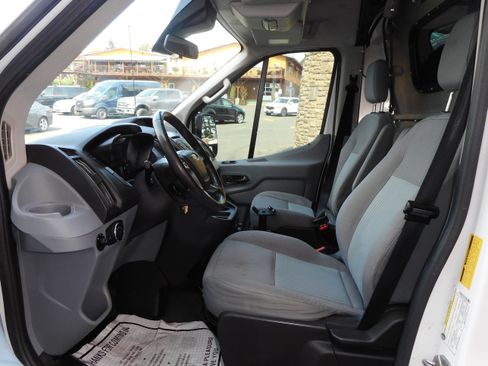 Used 2017 Ford Transit 250 130 Medium Roof RWD image 13
