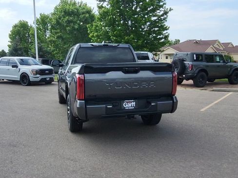 Used 2025 Toyota Tundra Platinum AWD/4WD image 4