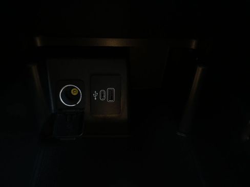 New 2025 Ford Explorer Active w/ Active Comfort Package image 16