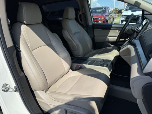 Used 2019 Honda Odyssey EX-L image 32