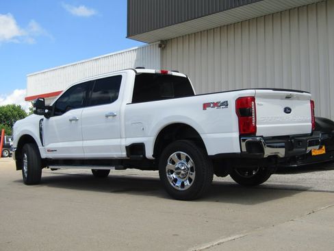 Used 2024 Ford F350 Lariat w/ Chrome Package AWD/4WD image 10