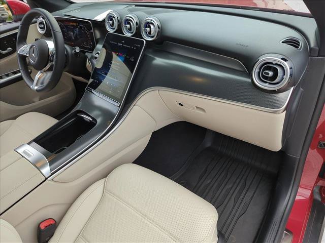 Certified 2025 Mercedes-Benz GLC 350e 4MATIC image 21