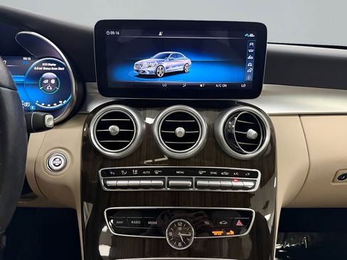 Used 2021 Mercedes-Benz C 300 Sedan image 26