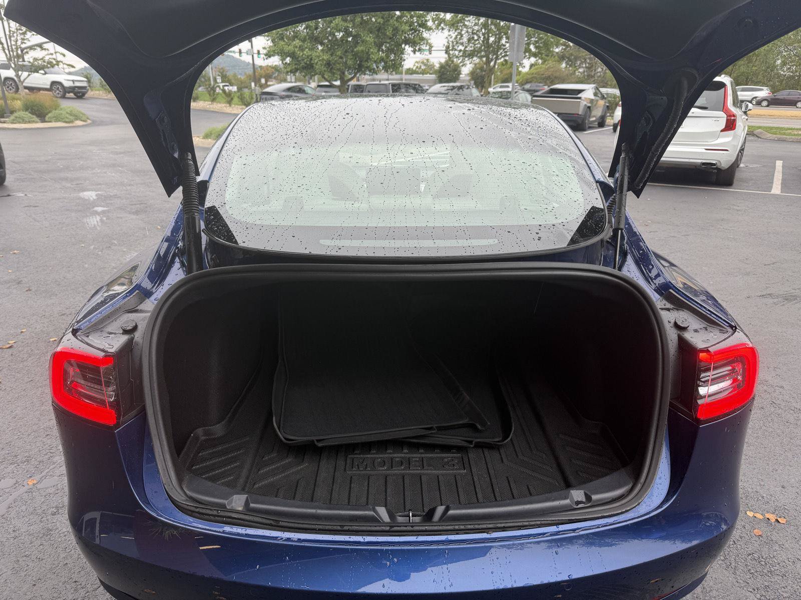 Used 2022 Tesla Model 3 Long Range AWD/4WD image 6