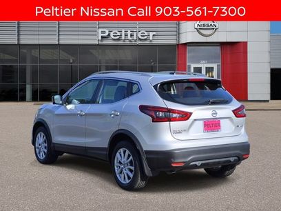 Certified 2022 Nissan Rogue Sport SV w/ Technology Package
