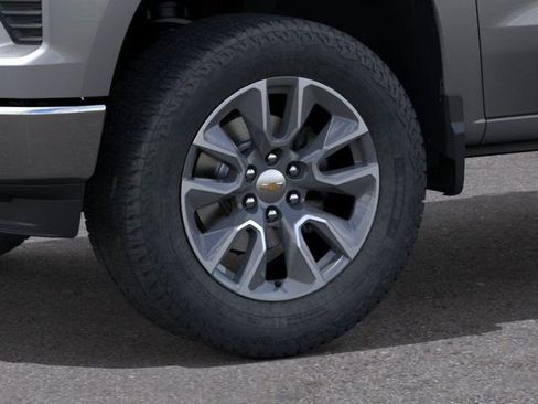 New 2026 Chevrolet Silverado 1500 LT image 9