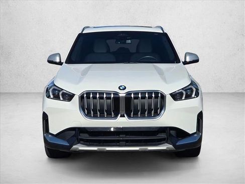 Certified 2023 BMW X1 xDrive28i w/ Premium Package AWD/4WD image 2