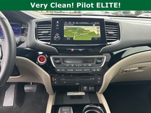 Used 2020 Honda Pilot Elite image 33