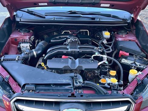 Used 2015 Subaru Crosstrek 2.0i Limited image 29