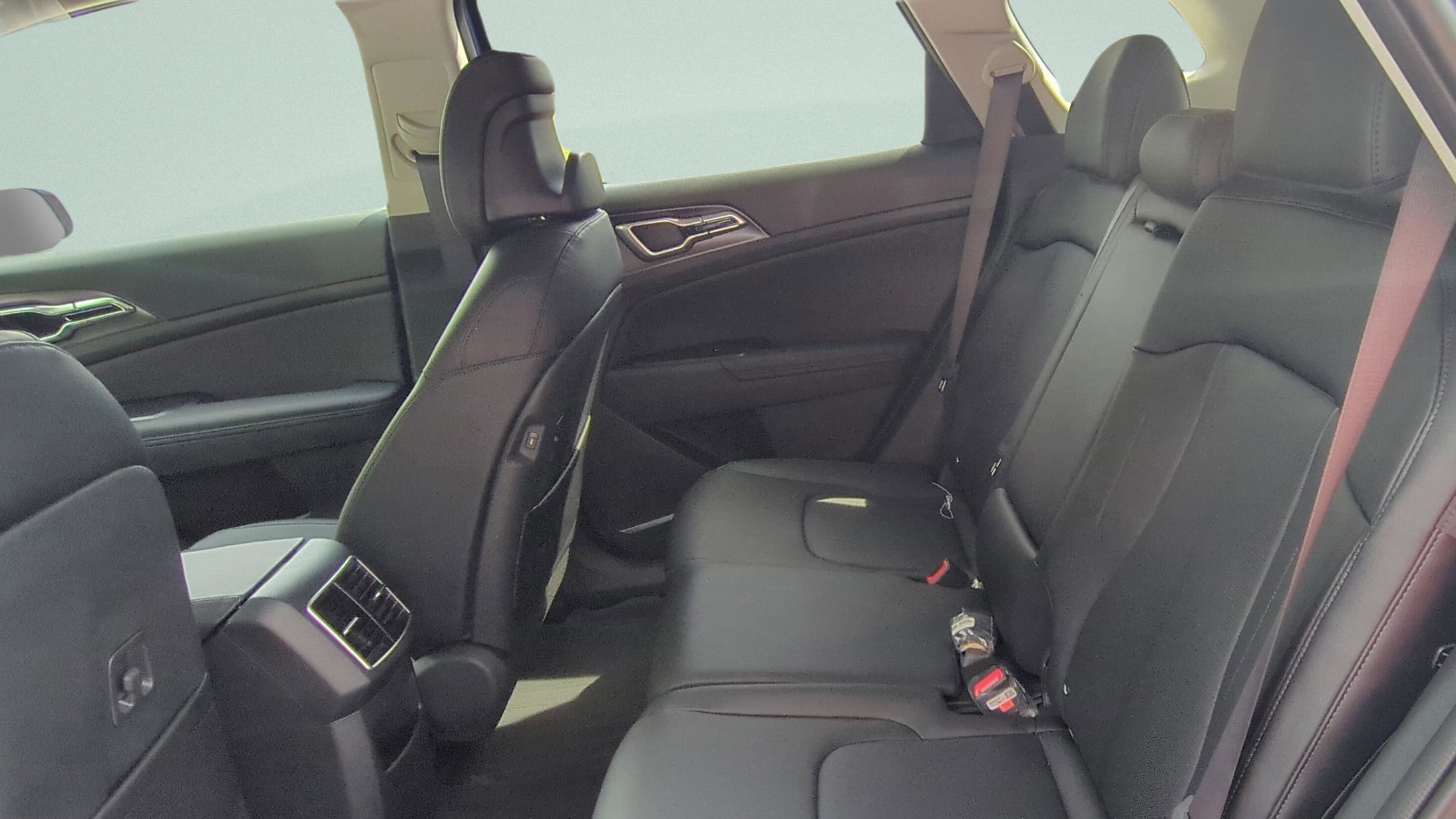 New 2026 Kia Sportage EX FWD image 11