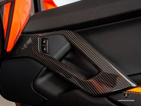 Used 2019 Lamborghini Aventador S AWD/4WD image 47