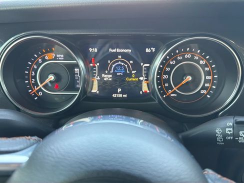 Used 2023 Jeep Wrangler Unlimited Rubicon 392 w/ Dual Top Group AWD/4WD image 10