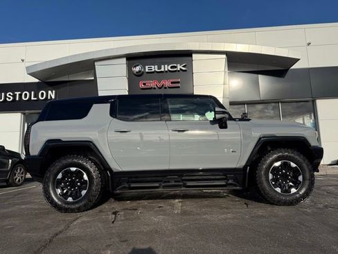Used 2024 GMC Hummer EV 3X w/ Extreme Off-Road Package AWD/4WD image 55