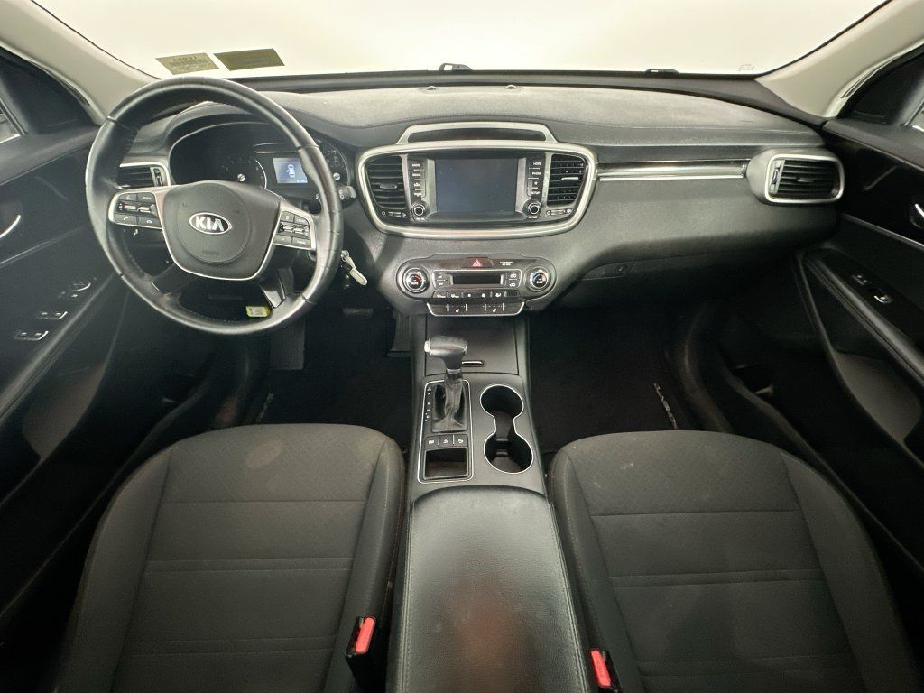 Used 2020 Kia Sorento LX w/ LX I4 Convenience Package AWD/4WD image 10