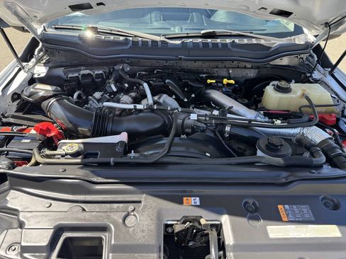 Used 2018 Ford F250 XL w/ Power Equipment Group AWD/4WD image 26