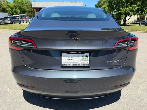 Used 2022 Tesla Model 3 Long Range AWD/4WD image 9