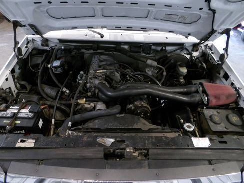 Used 1992 Ford Bronco image 4