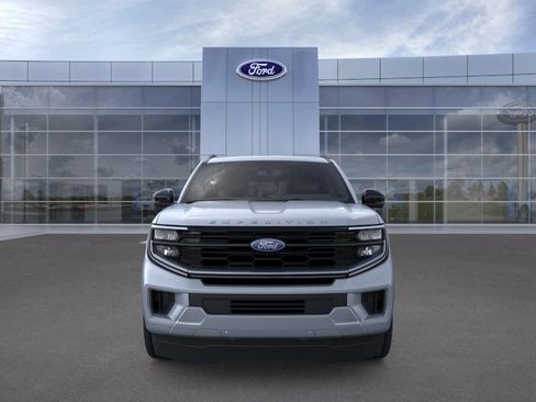 New 2026 Ford Expedition Platinum w/ Driver's Package AWD/4WD image 6