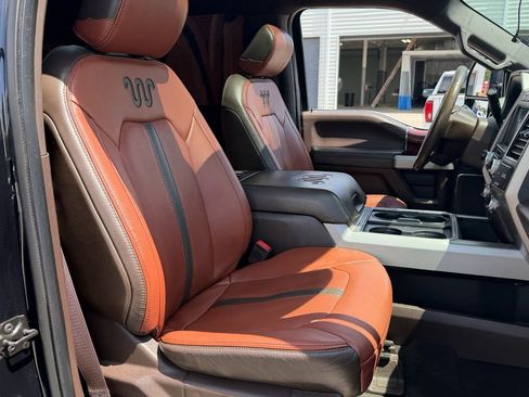 Used 2019 Ford F250 King Ranch w/ King Ranch Ultimate Package AWD/4WD image 21