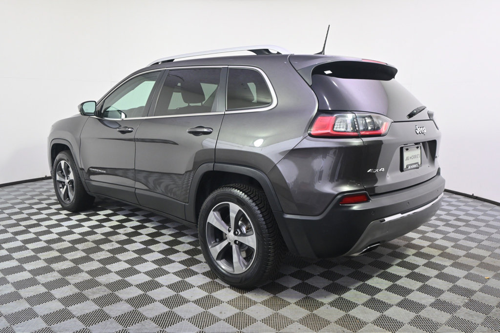 Used 2019 Jeep Cherokee Limited AWD/4WD image 3