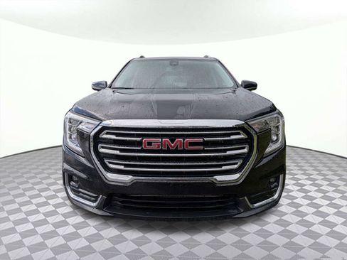 Used 2024 GMC Terrain SLT AWD/4WD image 8