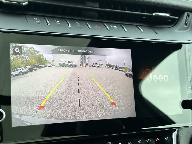 New 2027 Jeep Grand Cherokee Limited AWD/4WD image 12