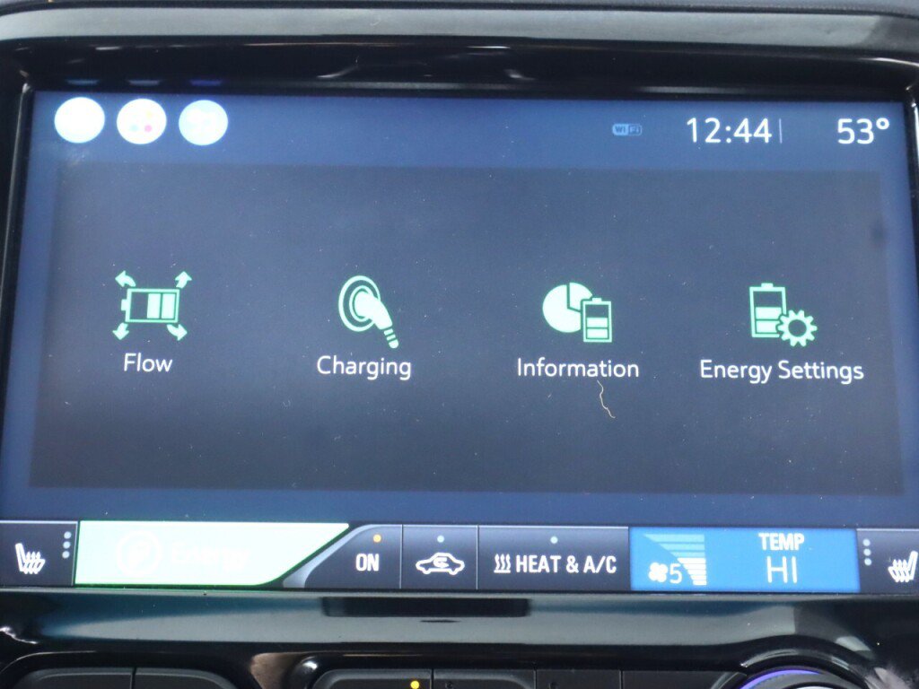 Used 2018 Chevrolet Bolt LT FWD image 17