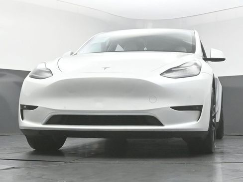 Used 2022 Tesla Model Y Performance AWD/4WD image 47