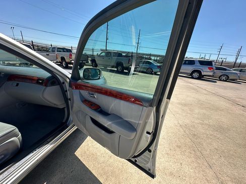 Used 2004 Lexus LS 430 Sedan image 67