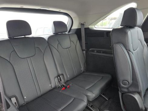 Used 2023 Kia Sorento EX FWD image 22
