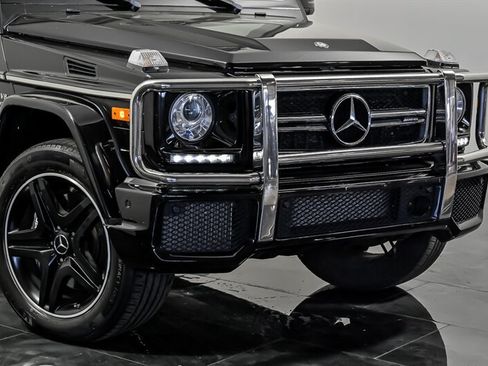 Used 2017 Mercedes-Benz G 63 AMG 4MATIC image 2