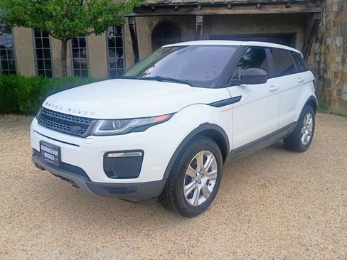 Used 2017 Land Rover Range Rover Evoque SE AWD/4WD image 80