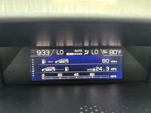 Used 2021 Subaru Forester Limited image 22