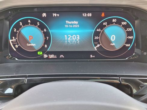 New 2026 Volkswagen Atlas Cross Sport SE image 15