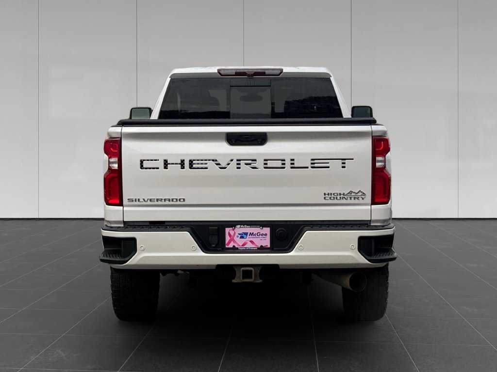Used 2022 Chevrolet Silverado 2500 High Country w/ Safety Package II AWD/4WD image 4
