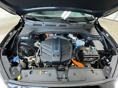 Used 2023 Hyundai Kona SEL FWD image 32