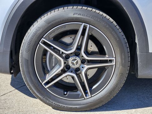 Certified 2024 Mercedes-Benz GLB 250 image 12