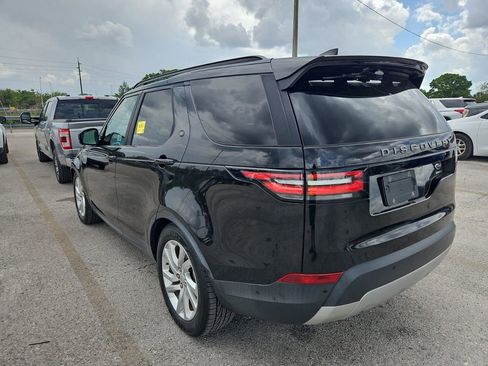 Used 2018 Land Rover Discovery HSE image 2