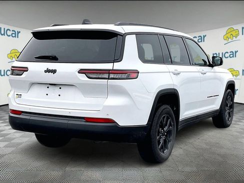 Used 2025 Jeep Grand Cherokee L Altitude image 6