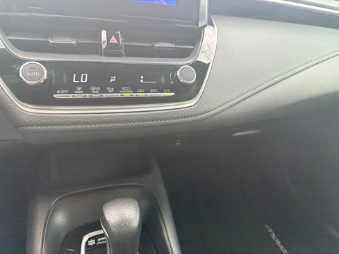 Used 2024 Toyota Corolla SE FWD image 15