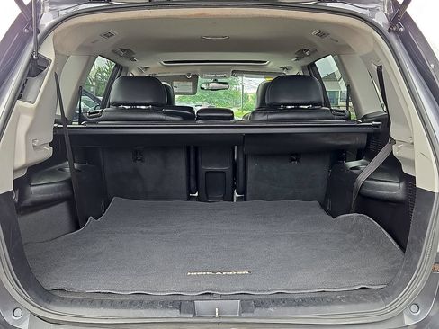 Used 2012 Toyota Highlander SE w/ Tow Pkg AWD/4WD image 28
