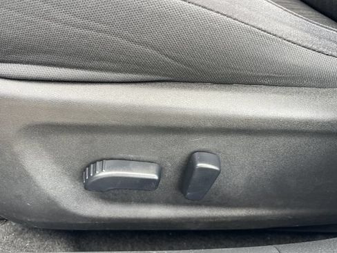 Used 2024 Nissan Altima 2.5 SV FWD image 25