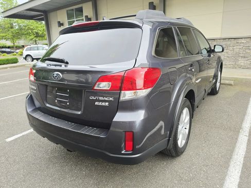 Used 2012 Subaru Outback 2.5i Limited AWD/4WD image 5