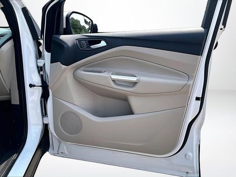 Used 2019 Ford Escape SE FWD image 27