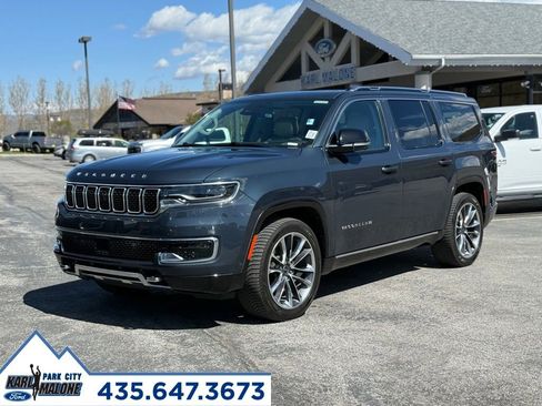 Used 2023 Jeep Wagoneer Series III w/ Premium Group I AWD/4WD image 1