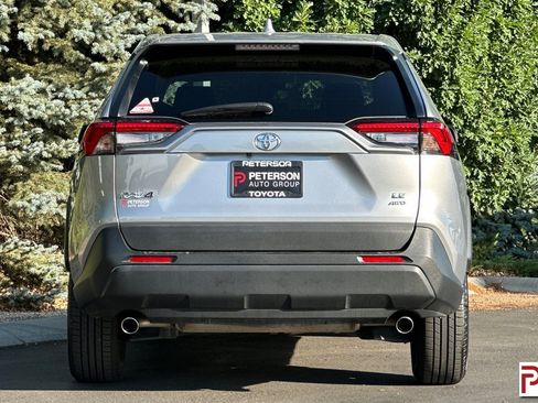 Used 2023 Toyota RAV4 LE image 5