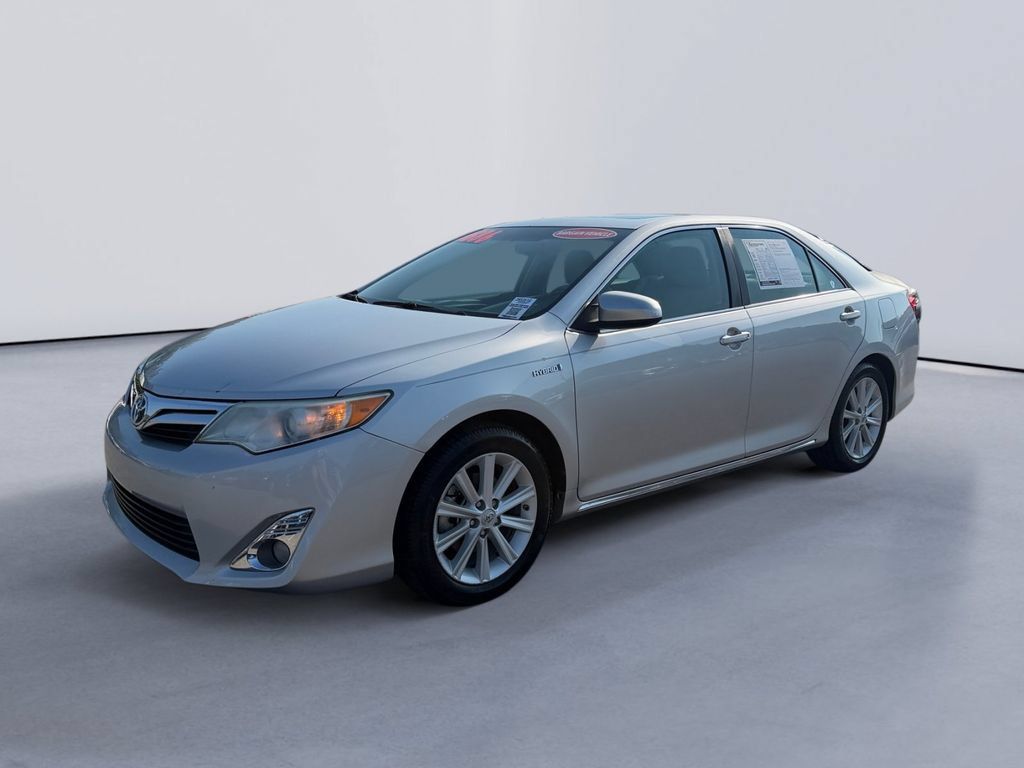 Used 2012 Toyota Camry XLE w/ Leather Pkg FWD image 7