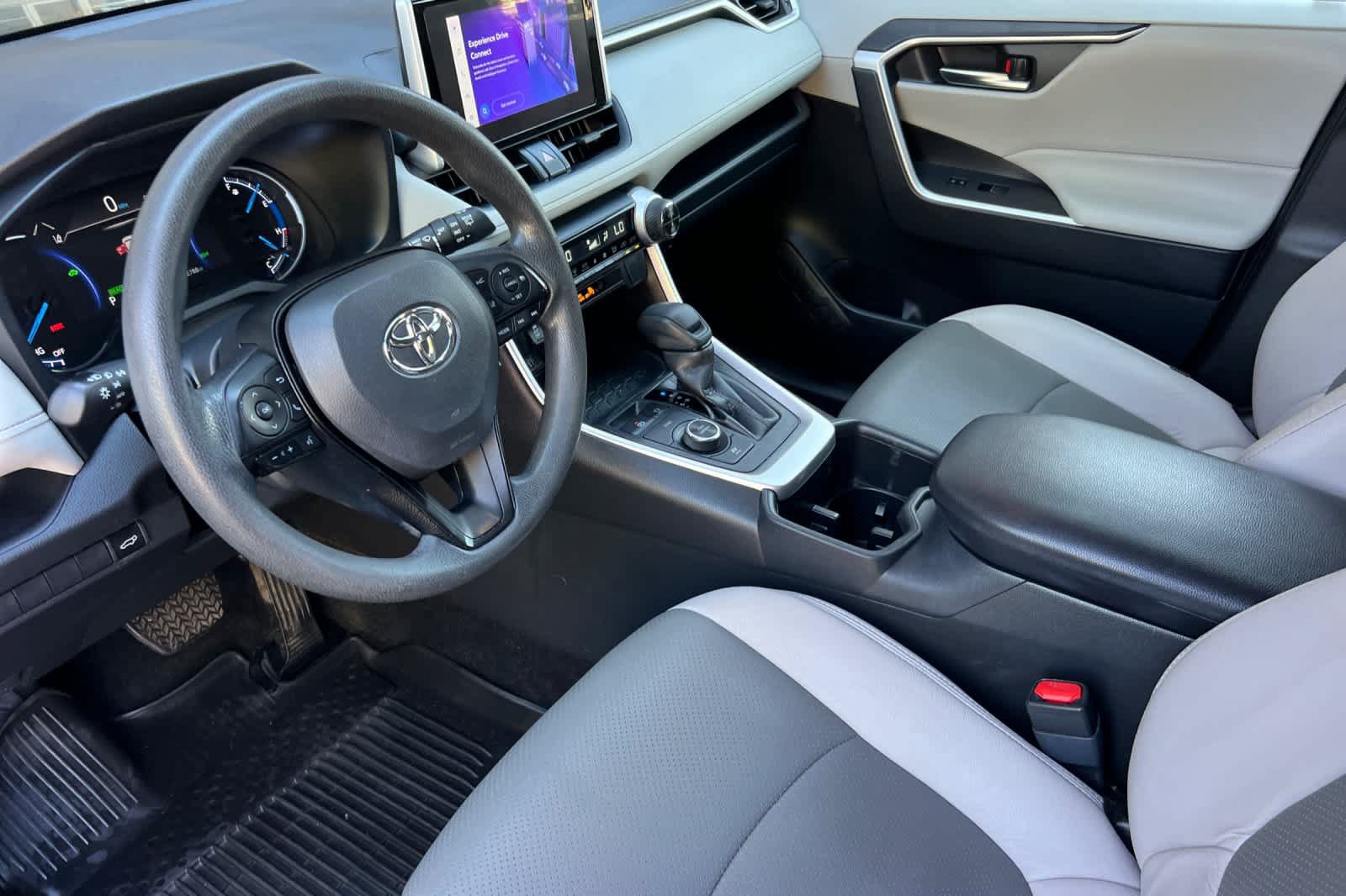 Certified 2024 Toyota RAV4 XLE w/ Convenience Package AWD/4WD image 11